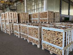 Premium fireplace hardwood logs