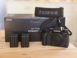 FUJIFILM X-T5 systeemcamera (zwart)