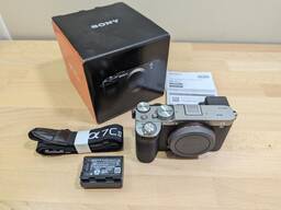 Sony a7C II systeemcamera (zilver)