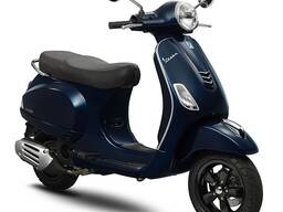 Vespa GTS 300 scooter